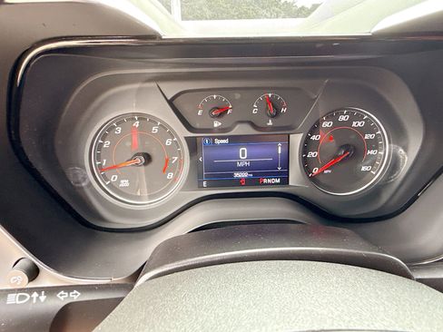 Used 2022 Chevrolet Camaro LT w/ Technology Package image 35