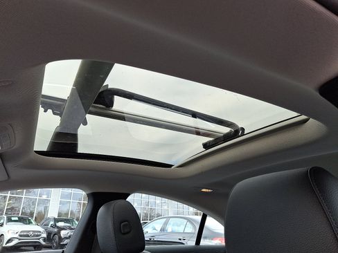 Used 2023 Mercedes-Benz CLA 250 4MATIC image 15