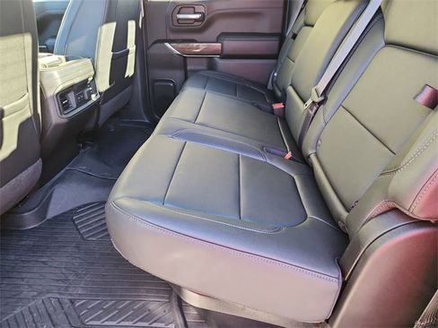 Used 2022 Chevrolet Silverado 1500 LT Trail Boss w/ LT Trail Boss Premium Package image 25