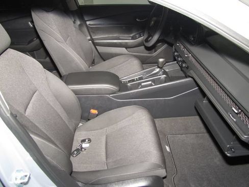 Certified 2025 Honda Accord SE image 20