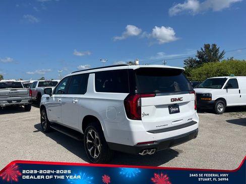 New 2026 GMC Yukon XL AT4 AWD/4WD image 5