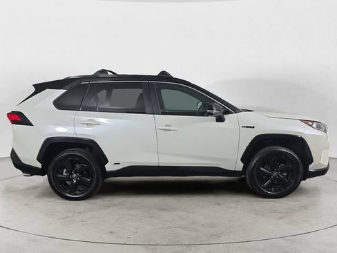 Used 2021 Toyota RAV4 XSE AWD/4WD image 4