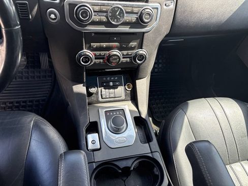 Used 2016 Land Rover LR4 HSE AWD/4WD image 16