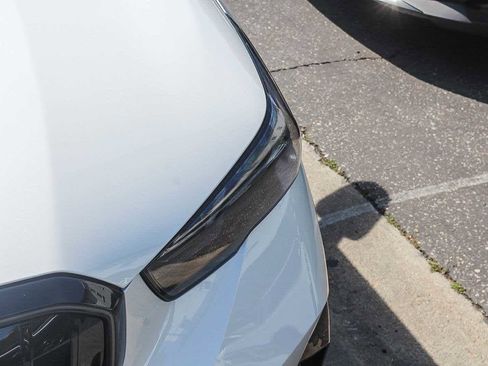 New 2026 BMW i5 eDrive40 w/ M Sport Package image 10