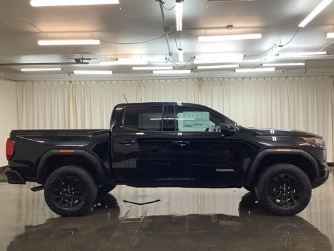 New 2026 GMC Canyon Elevation w/ Convenience Package image 5