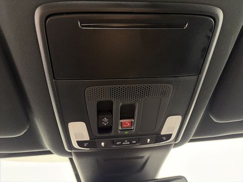 Used 2026 Honda CR-V Sport Touring image 38