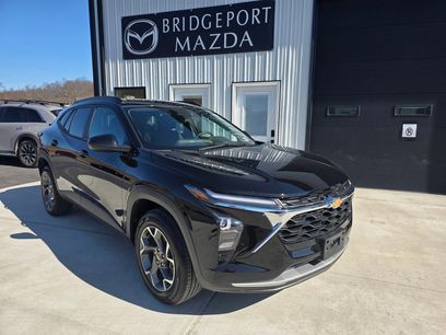 Used 2025 Chevrolet Trax LT w/ LT Convenience Package