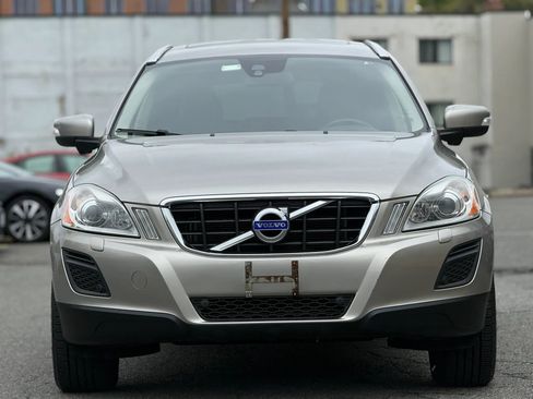 Used 2012 Volvo XC60 T6 AWD/4WD image 3