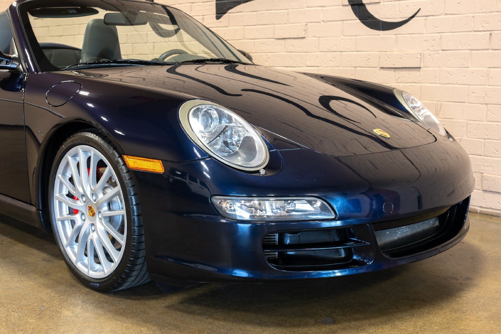 Used 2006 Porsche 911 Carrera S RWD image 18