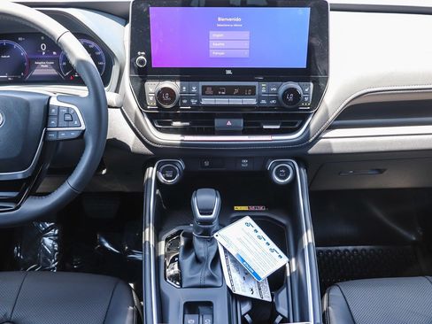 New 2026 Toyota Grand Highlander AWD image 17