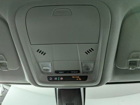 Used 2023 Chevrolet Blazer LT w/ LPO, Floor Liner Package FWD image 21