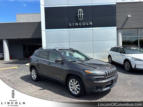 Used 2016 Jeep Cherokee Limited FWD image 1