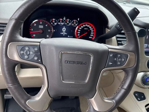 Used 2016 GMC Yukon Denali w/ Open Road Package AWD/4WD image 13