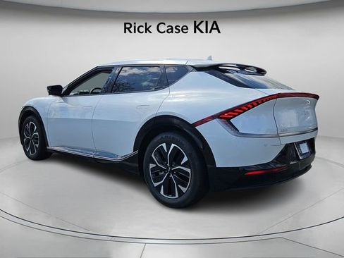 Used 2022 Kia EV6 Wind image 7
