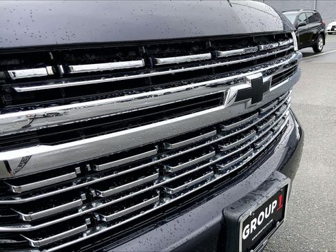 Used 2022 Chevrolet Tahoe Premier AWD/4WD image 31