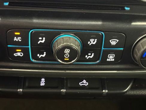 Used 2016 Chevrolet Silverado 1500 LT w/ All Star Edition image 23