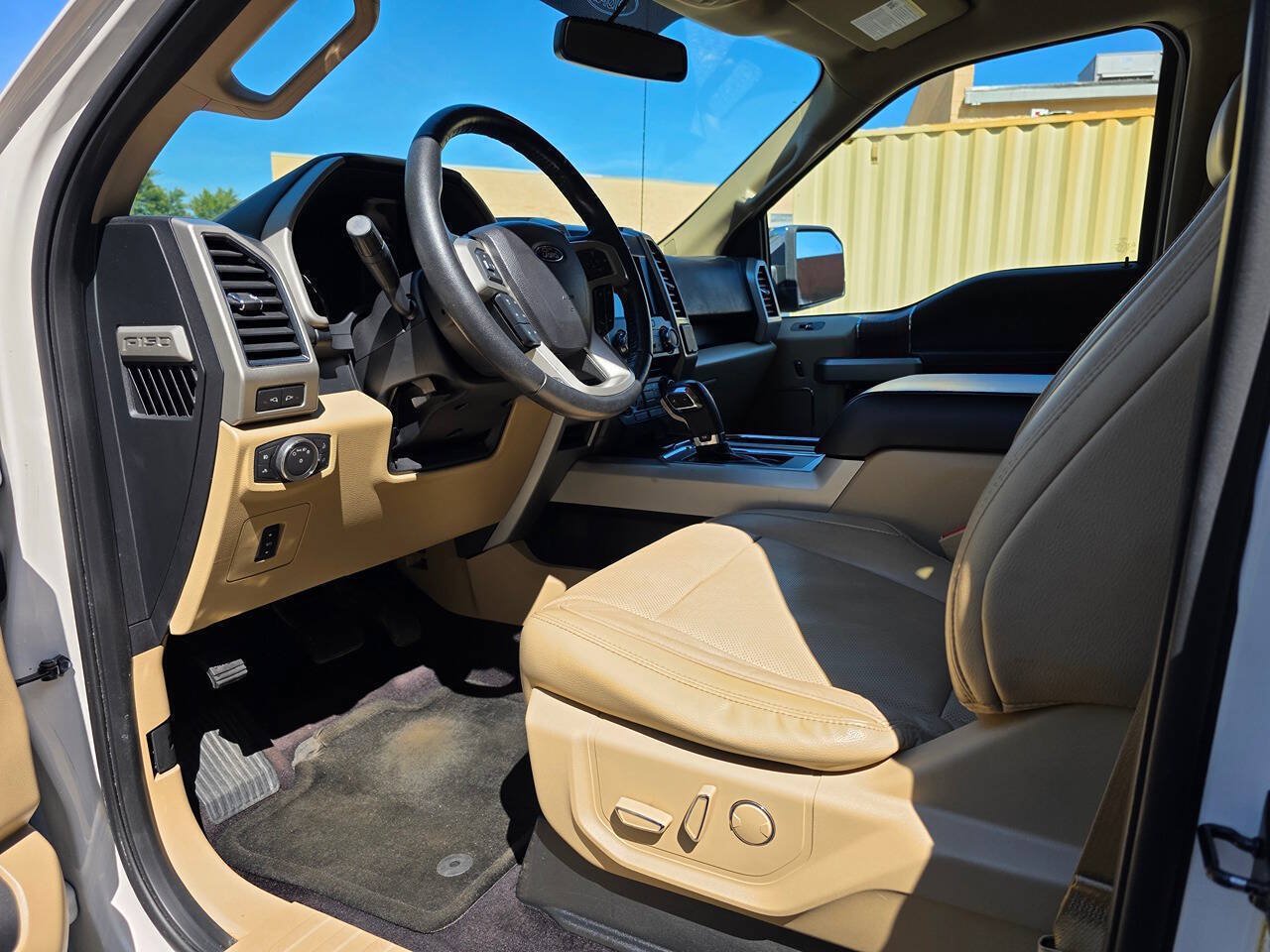 Used 2017 Ford F150 Lariat AWD/4WD image 14