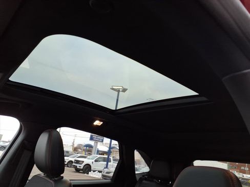 Certified 2023 Ford Escape ST-Line w/ Tech Pack #1 image 15