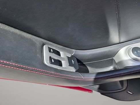 Used 2013 McLaren MP4-12C Spider image 21