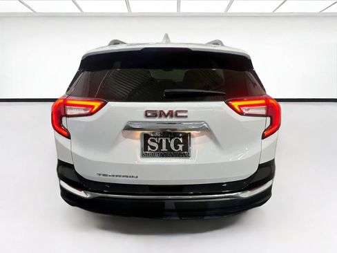 Used 2022 GMC Terrain SLT FWD image 5