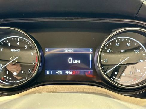 Used 2021 Buick Encore GX Preferred image 11