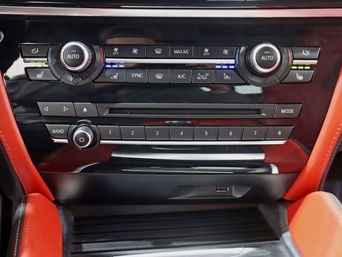 Used 2019 BMW X6 M w/ Executive Package image 26