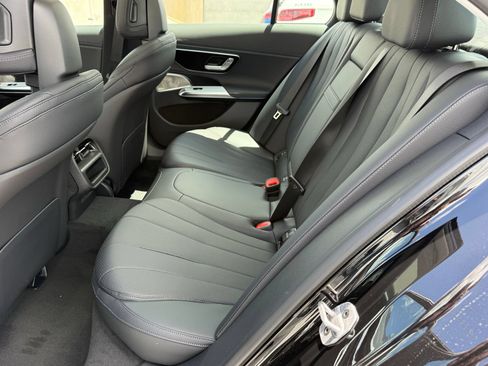 New 2026 Mercedes-Benz E 450 4MATIC Sedan image 29