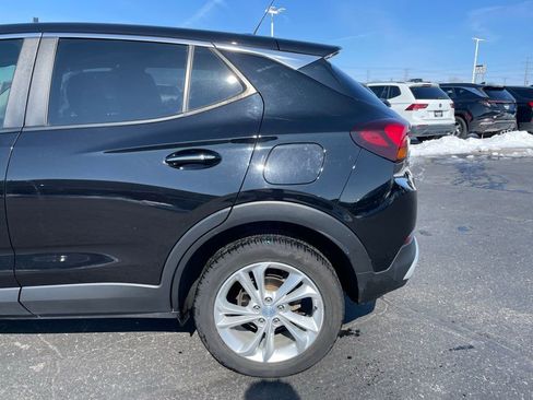 Used 2022 Buick Encore GX Preferred w/ Cold Weather Comfort Package AWD/4WD image 31