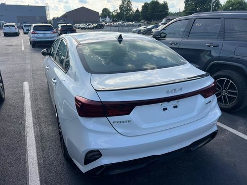 Used 2022 Kia Forte GT-Line w/ GT-Line Technology Package FWD image 4