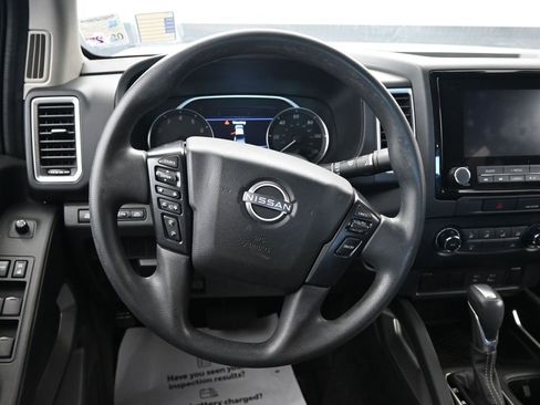 Used 2022 Nissan Frontier SV RWD image 25
