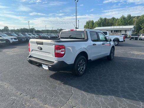 New 2025 Ford Maverick XLT FWD image 5