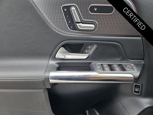 Certified 2021 Mercedes-Benz GLA 250 image 20