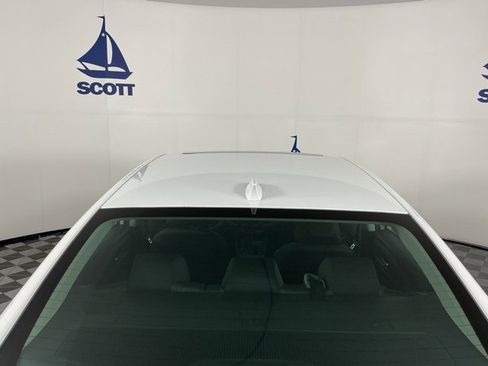 Certified 2024 Honda Accord EX image 36