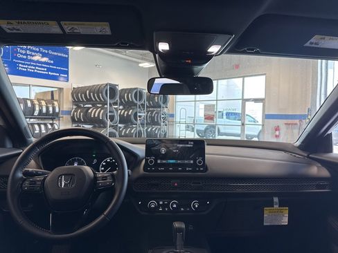 New 2025 Honda HR-V Sport image 9