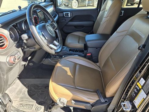 Used 2021 Jeep Gladiator Rubicon AWD/4WD image 13