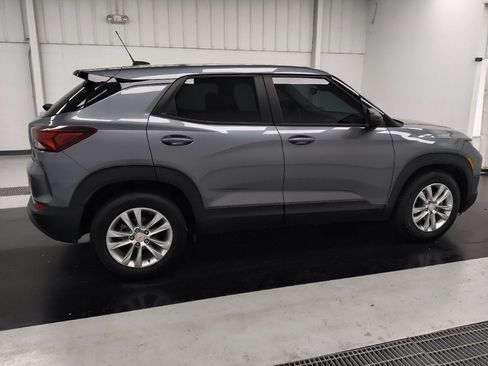 Used 2021 Chevrolet TrailBlazer LS FWD image 10