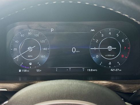 Used 2022 Kia Sorento SX Prestige w/ Rust Color Package image 12