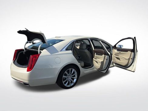 Used 2015 Cadillac XTS Luxury w/ Driver Awareness Package FWD image 23