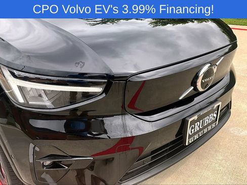 Used 2023 Volvo XC40 Recharge Plus AWD/4WD image 38
