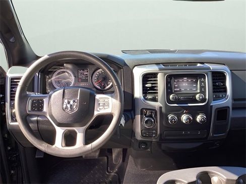 Used 2022 RAM 1500 Classic Warlock image 12