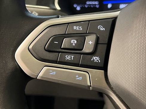 Certified 2024 Volkswagen Jetta SE FWD image 20