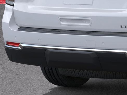 New 2026 Chevrolet Suburban LT w/ Comfort Package image 14