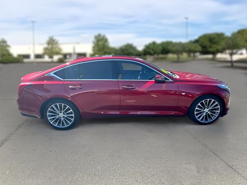 Used 2025 Cadillac CT5 Premium Luxury image 9