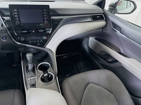 Used 2024 Toyota Camry LE w/ Convenience Package FWD image 24