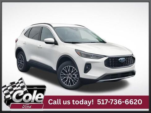 New 2025 Ford Escape SE w/ PHEV Premium Package FWD image 1