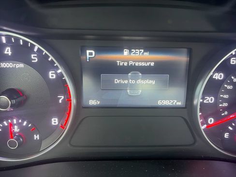 Used 2024 Kia Forte LXS FWD image 12