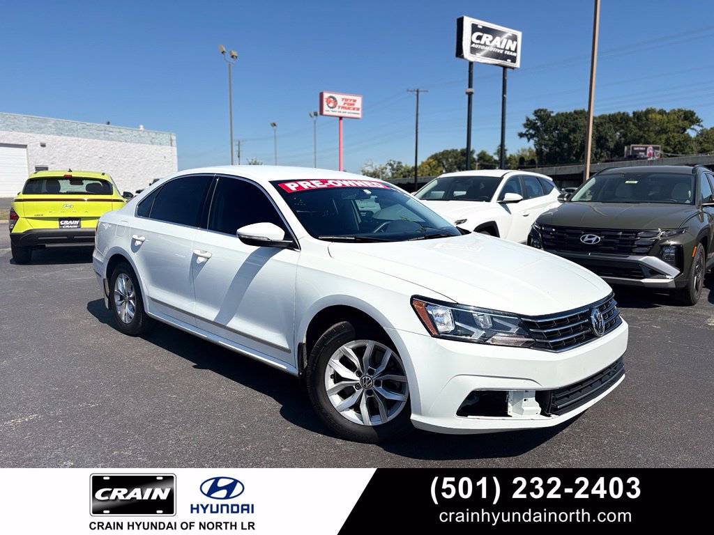 Used 2016 Volkswagen Passat 1.8T S FWD image 1