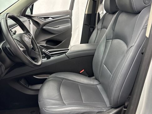 Used 2021 Buick Enclave Essence FWD image 8