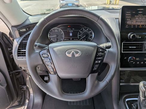 Used 2024 INFINITI QX80 Luxe image 19