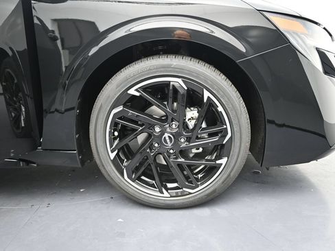 New 2026 Nissan Sentra SR w/ SR All Weather Package FWD image 6